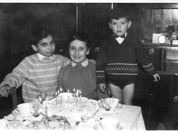 Adele, Dino e Paolo