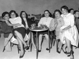 Al tavolino