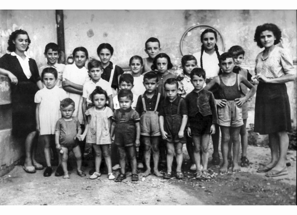 Bimbi e mondine