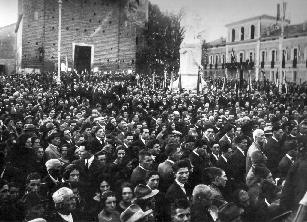 in piazza