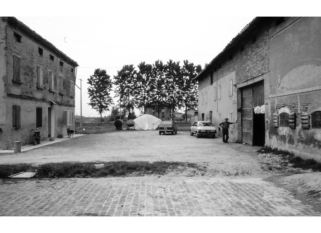 Via Senza nome